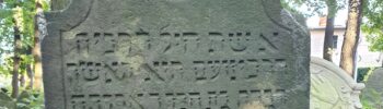 Grabstein (Ausschnitt) Rebekka, Tochter Abraham, 26. Nisan 569 = Mittwoch, 12. April 1809, Copyright: Geschichtsverband Nikolai