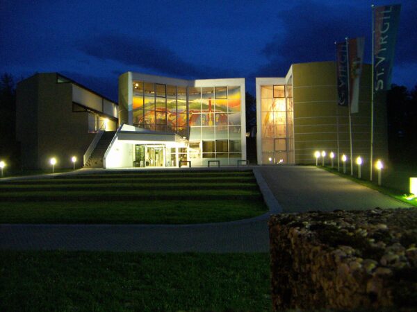 Bildungshaus St. Virgil, Quelle Wikipedia