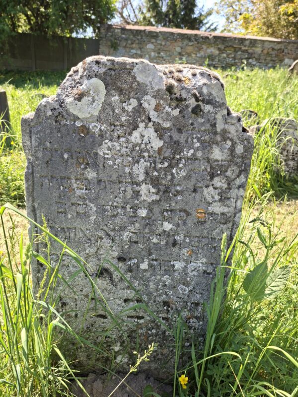 Grabstein am jüdischen Friedhof Kittsee