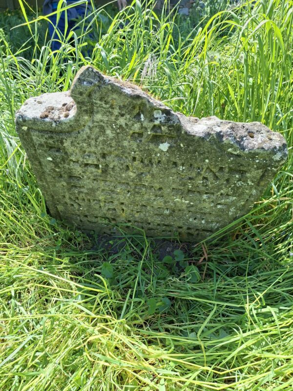 Grabstein am jüdischen Friedhof Kittsee